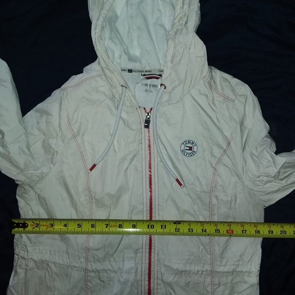 TOMMY HILFIGER WHITE UNISEX SPRING JACKET SIZE MEDIUM - Picture 3 of 5